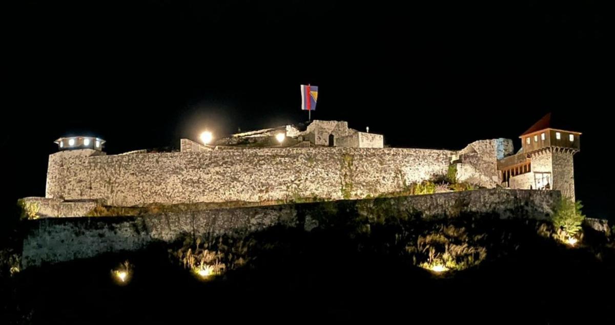 Hotel Stari Grad Doboj Esterno foto